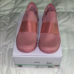 Tech look bliss in apricot size 8